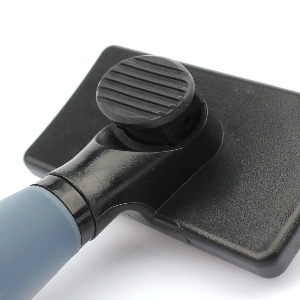 Devin 7-Inch Slicker Brush